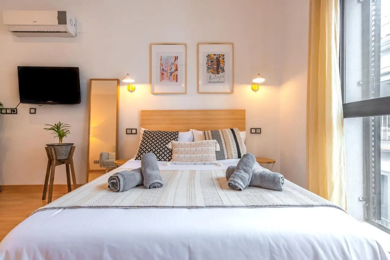 Apartment Romantic Studio In The Center By Rems Malaga