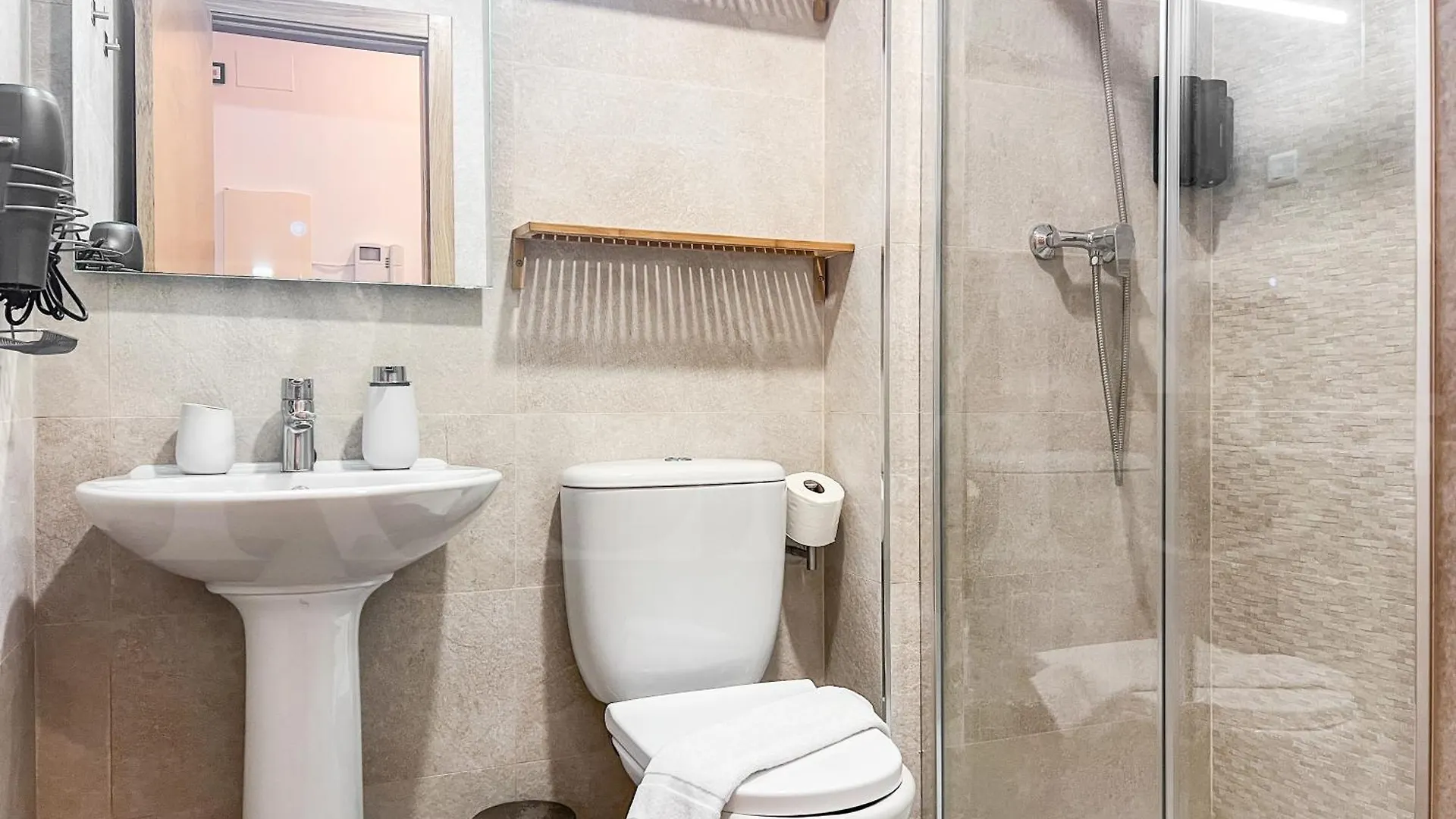 Apartment Romantic Studio In The Center By Rems Malaga